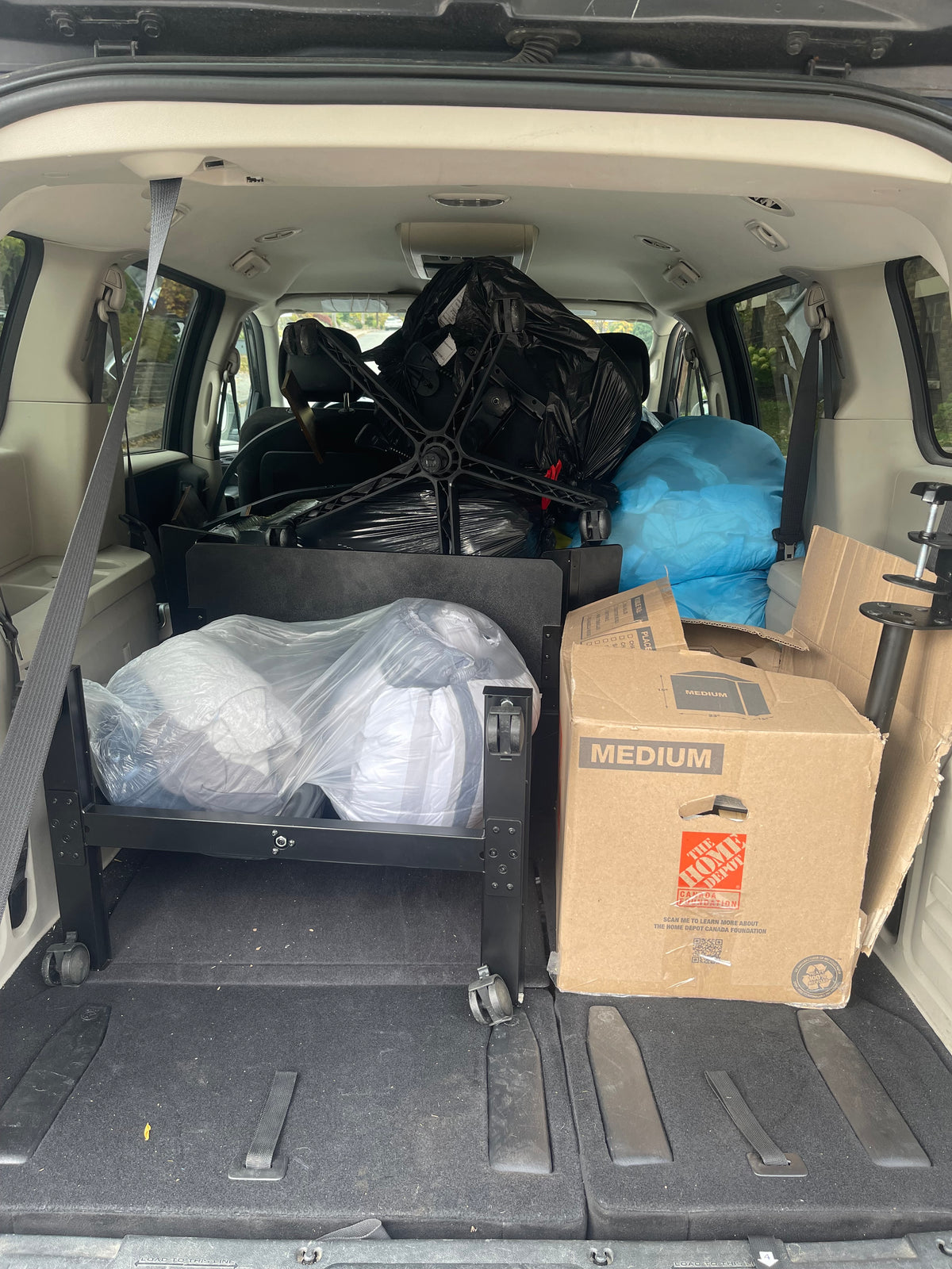 Get Set Moving and Delivery work in Toronto and the Greater Toronto Area